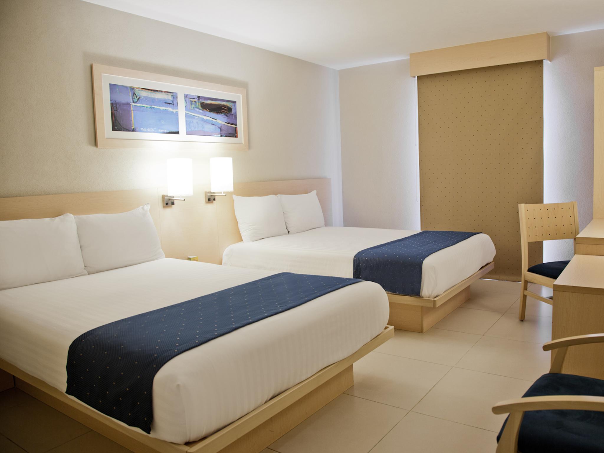 City Express By Marriott Lazaro Cardenas Esterno foto
