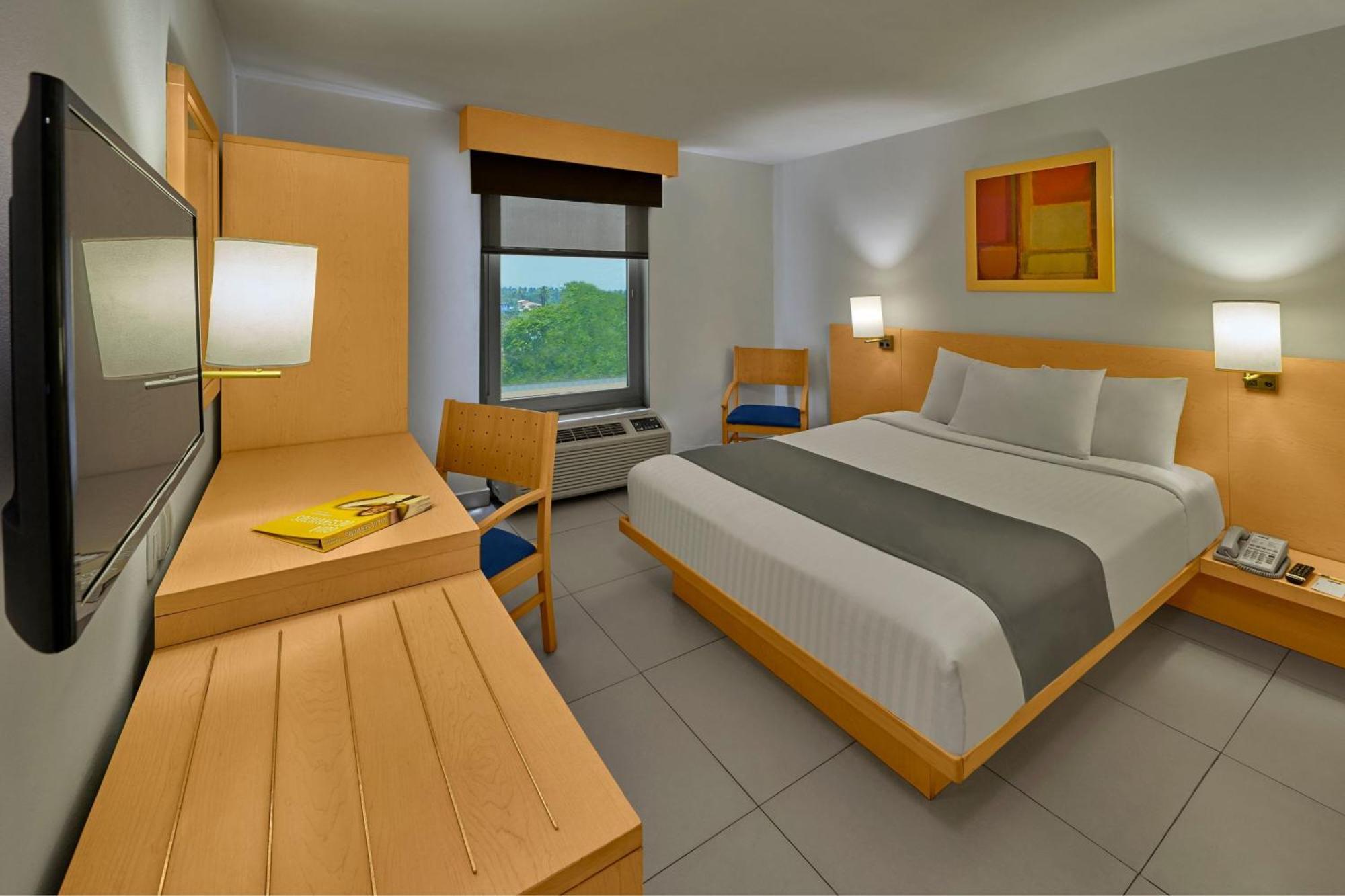 City Express By Marriott Lazaro Cardenas Esterno foto