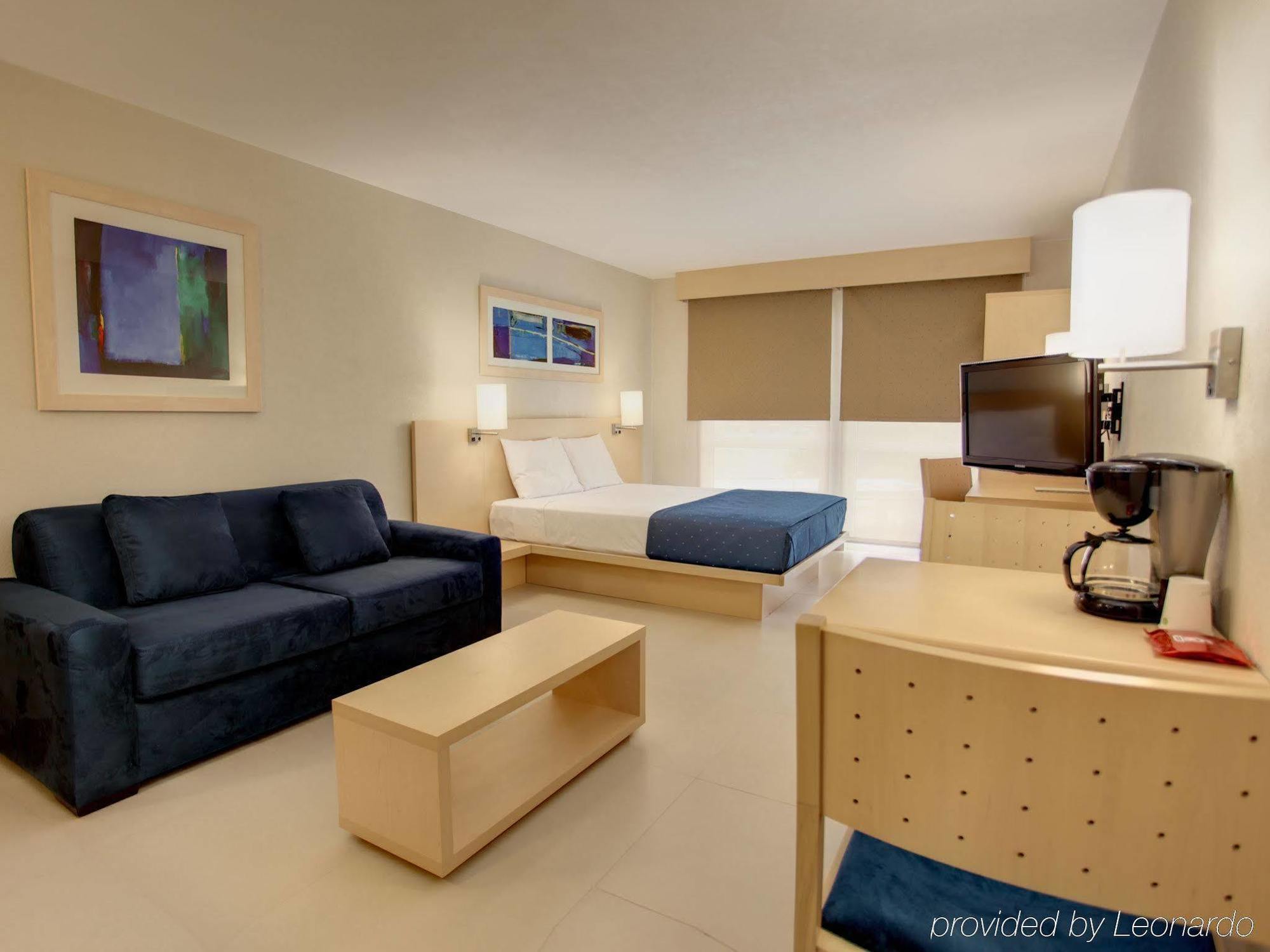 City Express By Marriott Lazaro Cardenas Esterno foto
